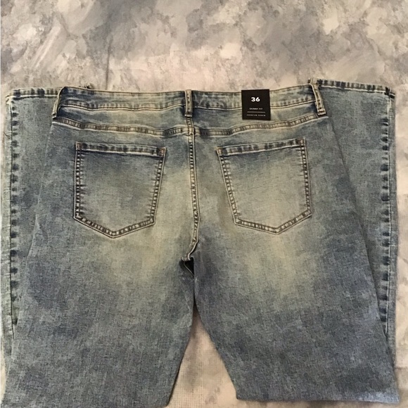 NOVAMEN - Conner Skinny Jean - Picture 2 of 7